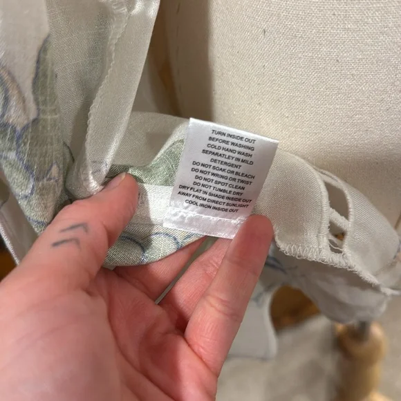 Sabo Skirt Teramo Top - Picture 9 of 16